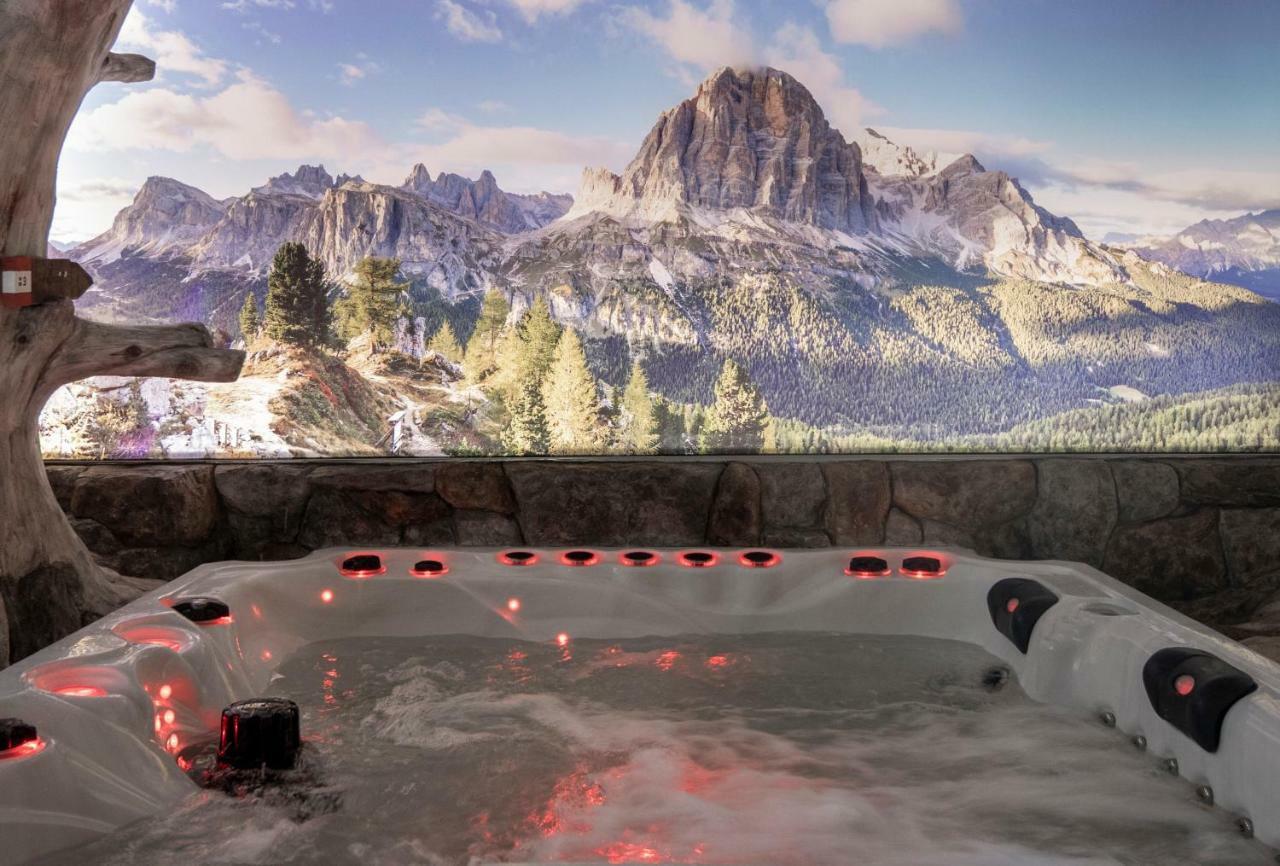 Hotel Dolomiti โมเอนา ภายนอก รูปภาพ
